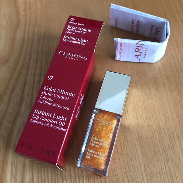 CLARINS(クラランス)の【プレゼントに♡】まとめ買い120円引きクラランス リップオイル ハニーグラム コスメ/美容のベースメイク/化粧品(リップグロス)の商品写真