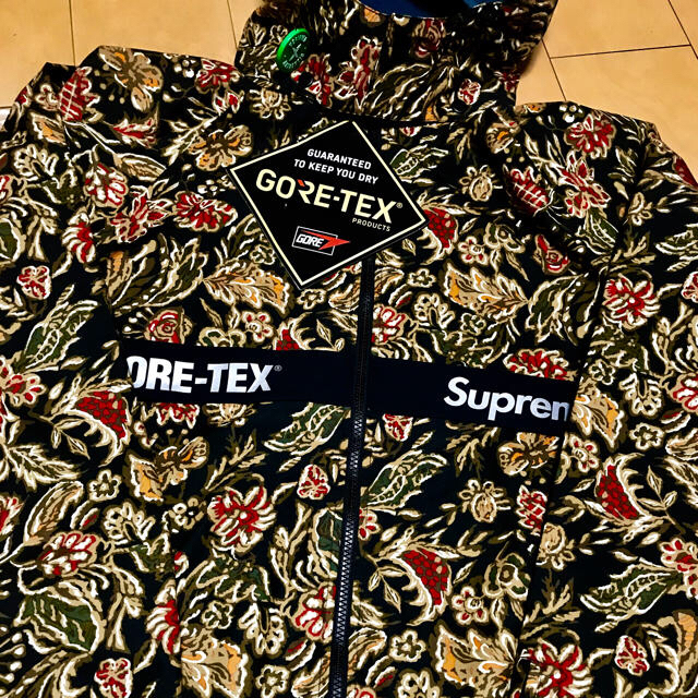 Supreme(シュプリーム)のSupreme GORE-TEX Court Jacket メンズのジャケット/アウター(ナイロンジャケット)の商品写真