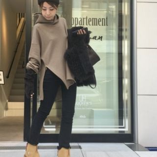 アパルトモンドゥーズィエムクラス(L'Appartement DEUXIEME CLASSE)の新品未試着タグ付 アパルトモン Black Skinny ブラック パンツ(スキニーパンツ)