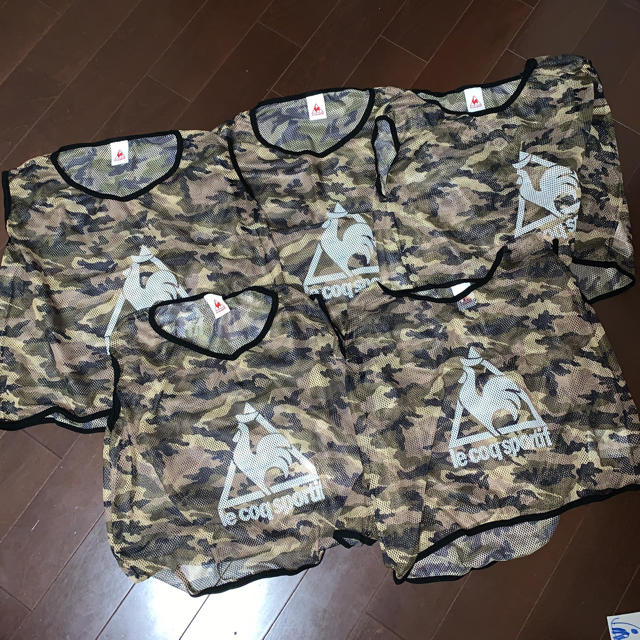 le coq sportif(ルコックスポルティフ)のルコック フットサル用ビブス 5枚セット le coq sportif スポーツ/アウトドアのサッカー/フットサル(ウェア)の商品写真