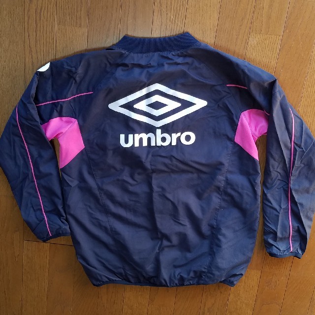 UMBRO(アンブロ)のトレーニングウエア　UMBRO スポーツ/アウトドアのトレーニング/エクササイズ(トレーニング用品)の商品写真