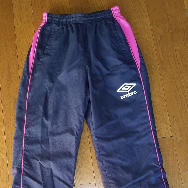 UMBRO(アンブロ)のトレーニングウエア　UMBRO スポーツ/アウトドアのトレーニング/エクササイズ(トレーニング用品)の商品写真