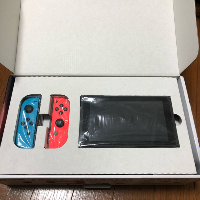 Nintendo Switch（ニンテンドースイッチ）本体