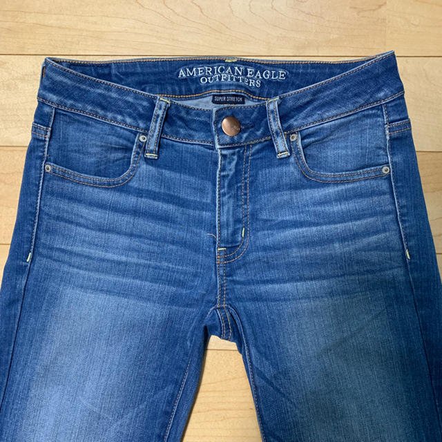 American Eagle(アメリカンイーグル)のアメリカンイーグル アンクルスキニーデニム size US4L  R11 レディースのパンツ(スキニーパンツ)の商品写真