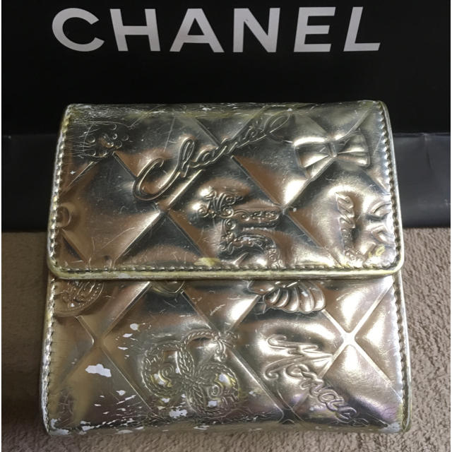 CHANEL(シャネル)のシャネル★折財布 レディースのファッション小物(財布)の商品写真