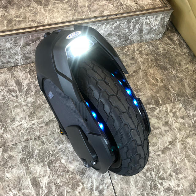 ninebot one Z10 電動一輪車 セグウェイ ※訳あり大特価! chateauduroi.co