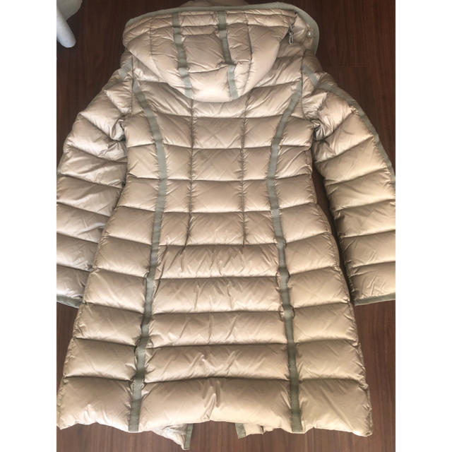 MONCLER - モンクレール エルミンヌ ベージュ1 お値下げ中の通販 by Mattya's shop｜モンクレールならラクマ