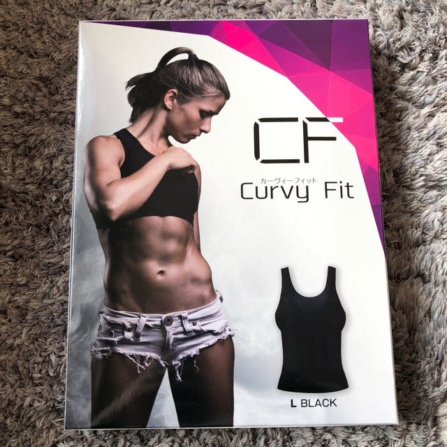 CURVY FIT カーヴィーフィット