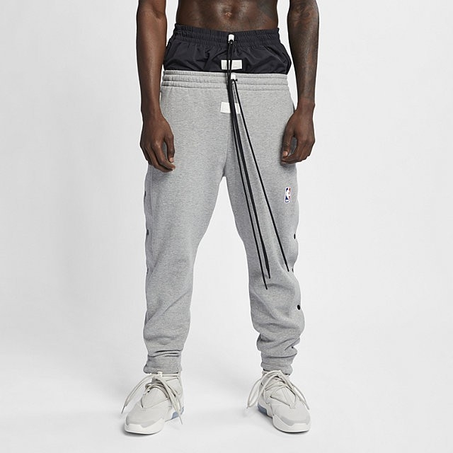 NIKE(ナイキ)の【Mサイズ】nike fear of god pants  メンズのトップス(スウェット)の商品写真