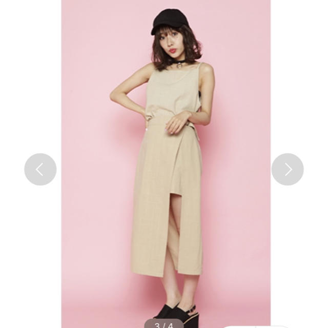 前田希美 まえのん 脚が脚すぎるスカート レディースのスカート(ミニスカート)の商品写真