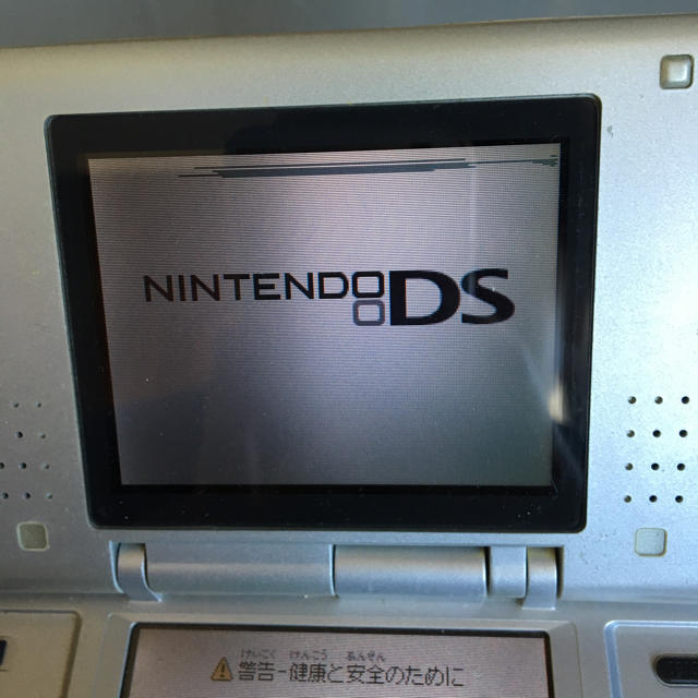 ニンテンドーDS(ニンテンドーDS)のニンテンドーDS エンタメ/ホビーのゲームソフト/ゲーム機本体(携帯用ゲーム機本体)の商品写真