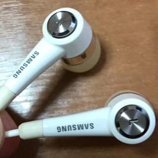 サムスン(SAMSUNG)のサムスンSamsung イヤホン(その他)