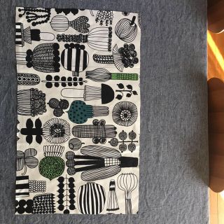 マリメッコ(marimekko)のmarimekko  マリメッコ生地  プータルフリン パルハート(生地/糸)