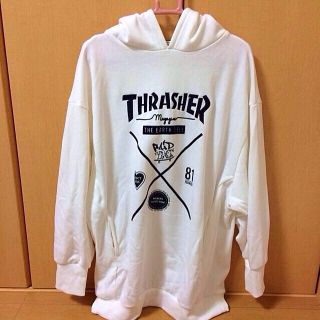 ジュエティ(jouetie)のTHRASHER×jouetie(パーカー)