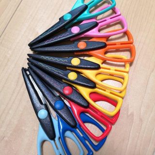 FISKARS　クラフトハサミ 8本セット(はさみ/カッター)