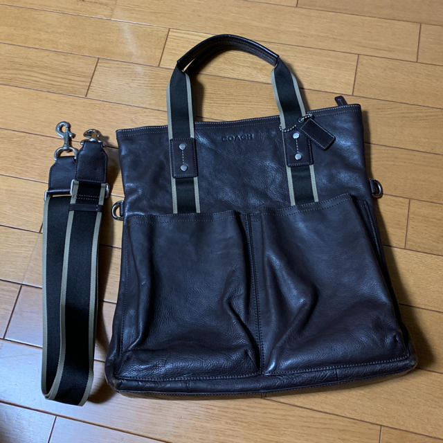 コーチ商品名COACH レザートートバッグ ブラウン