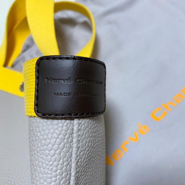 美品 エルベシャプリエ 704GP マスティック・ジョーヌ