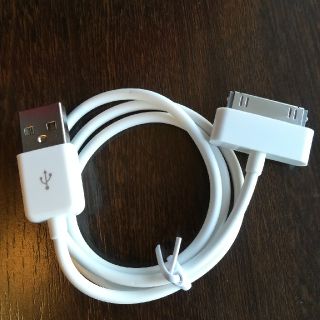 アップル(Apple)のiPhone4S 充電器ケーブル(バッテリー/充電器)