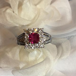 新品希少 赤いエメラルド 素晴らしいレッドベリル  血のような紅 0.48ct(リング(指輪))