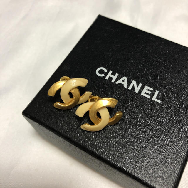 CHANEL シャネル ヴィンテージピアス