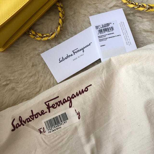 フェラガモ Salvatore Ferragamo ショルダーバッグ 結婚式