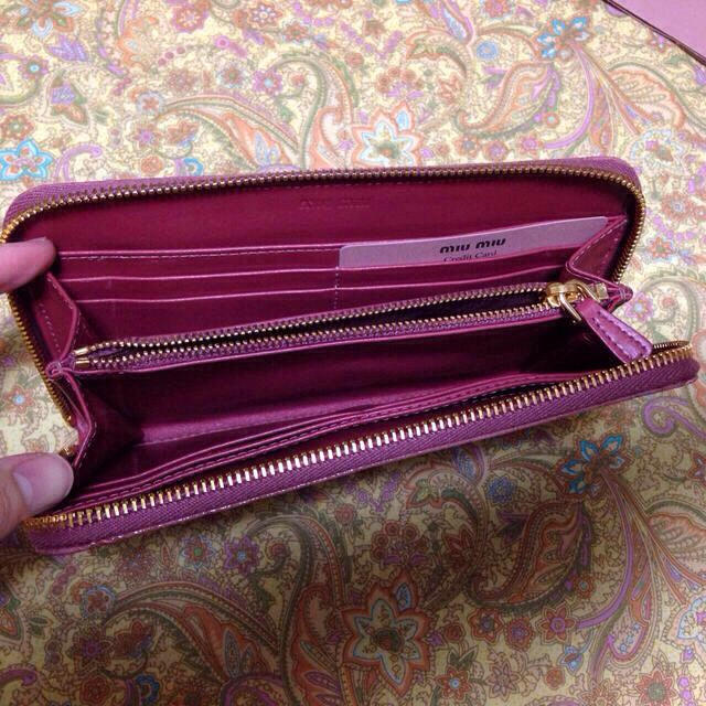 人気商品 miumiu 長財布 新品 ミュウミュウ - 財布 - saintbenevolence.com