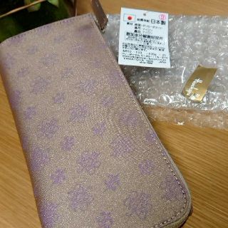 ★【新品】Ravi Ravi(ラビラビ)長財布(財布)