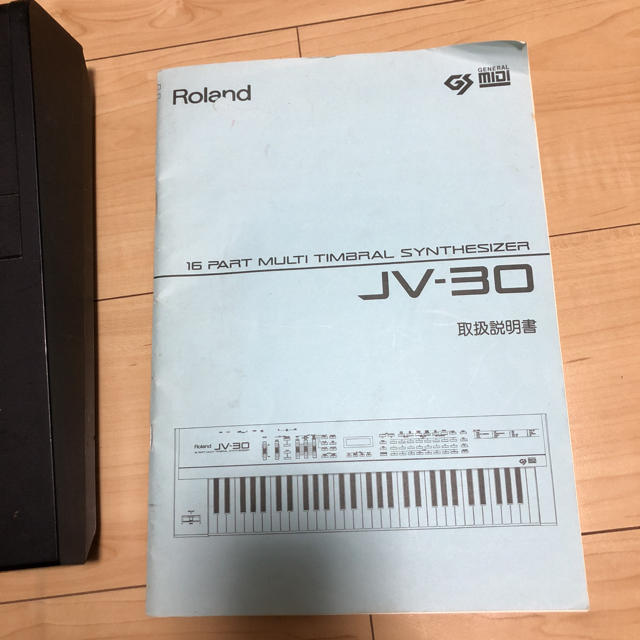 Roland(ローランド)のRoland JV-30 シンセサイザー 楽器の鍵盤楽器(キーボード/シンセサイザー)の商品写真