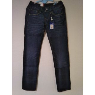 ジースター(G-STAR RAW)のG-STAR RAW 新品　ジーンズ　デニム　3301 W25(デニム/ジーンズ)