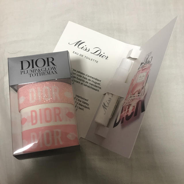 Dior(ディオール)のdior ♡ 伊勢丹限定 マスキングテープ ミニ香水 インテリア/住まい/日用品の文房具(テープ/マスキングテープ)の商品写真