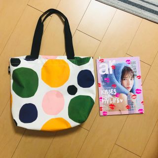 マリメッコ(marimekko)のmarimekko×UNIQLO コラボトートバック(トートバッグ)