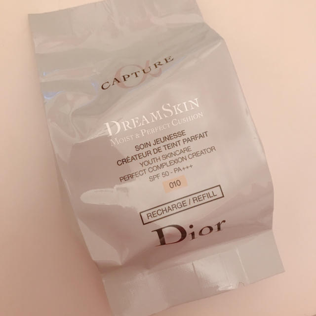 Dior(ディオール)のディオール カプチュール ドリームスキン モイスト クッション リフィル コスメ/美容のベースメイク/化粧品(ファンデーション)の商品写真