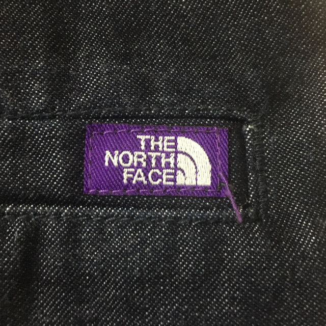 THE NORTH FACE(ザノースフェイス)のTHE NORTH FACE Denim Field Skirt レディースのスカート(ロングスカート)の商品写真