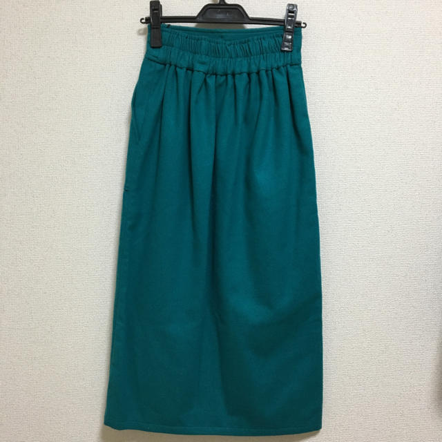 ViS(ヴィス)の【新品】Iラインスカート レディースのスカート(ひざ丈スカート)の商品写真