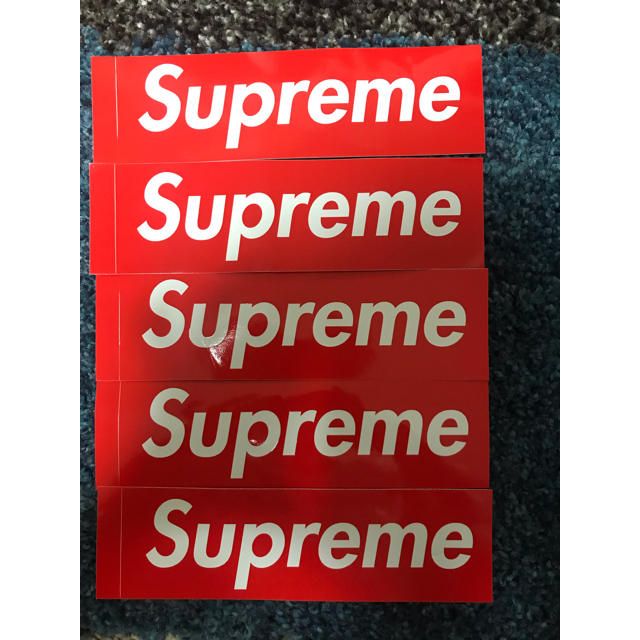 Supreme(シュプリーム)のsupreme ステッカー エンタメ/ホビーの声優グッズ(ステッカー（シール）)の商品写真