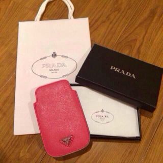 プラダ(PRADA)のPRADA♡iPhoneケース(モバイルケース/カバー)