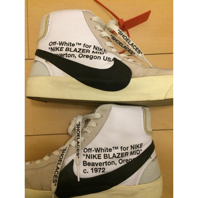 OFF-WHITE(オフホワイト)のOFF WHITE  NIKE  BLAZER オフホワイト ブレザー メンズの靴/シューズ(スニーカー)の商品写真