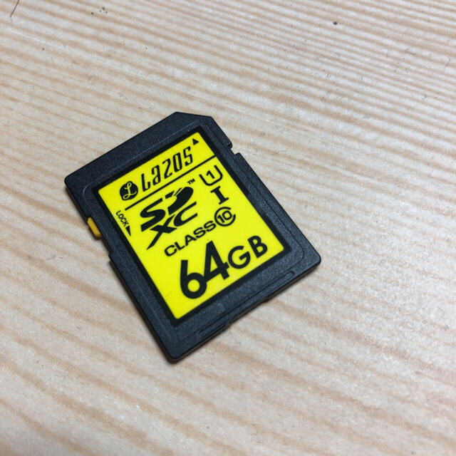 SDカード 64GB スマホ/家電/カメラのカメラ(その他)の商品写真