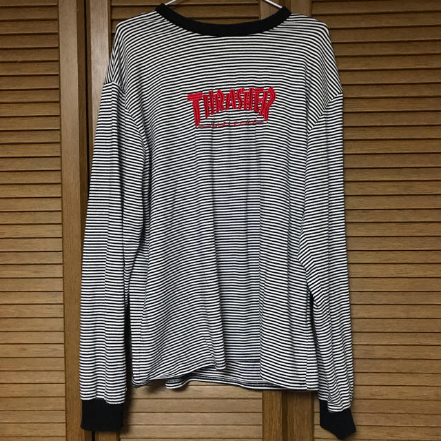 jouetie(ジュエティ)のjouetie thrasher ロンT レディースのトップス(Tシャツ(長袖/七分))の商品写真