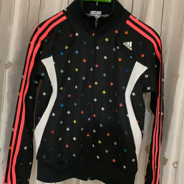 adidas(アディダス)の❣️adidas スポーツ ジャケット❣️可愛い💕ビトン柄❣️ レディースのジャケット/アウター(ブルゾン)の商品写真