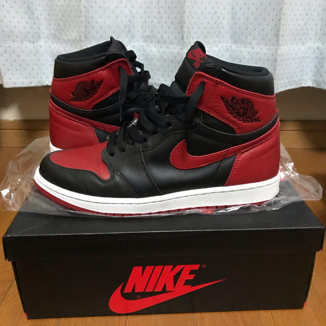 【セール】 NIKE - nike air jordan 1 retro high og bred スニーカー 【セール】 NIKE - nike air jordan 1 retro high og bred スニーカー
