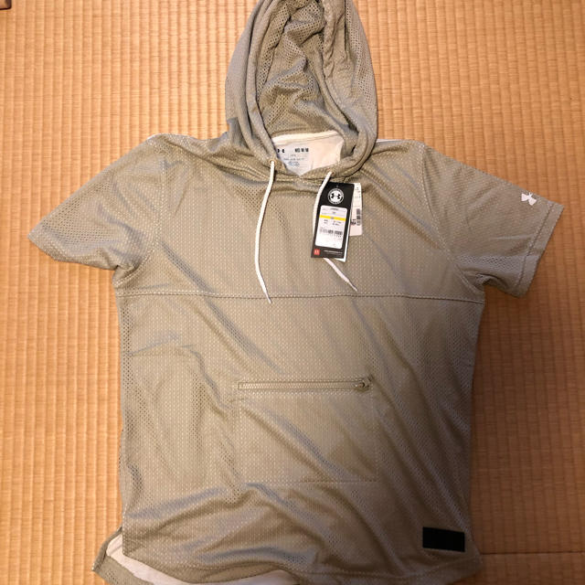 UNDER ARMOUR(アンダーアーマー)のアンダーアーマー Tシャツ 本日のみ値下げ メンズのトップス(Tシャツ/カットソー(半袖/袖なし))の商品写真