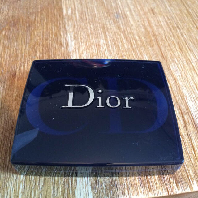 Christian Dior(クリスチャンディオール)のディオール アイシャドウ コスメ/美容のベースメイク/化粧品(その他)の商品写真