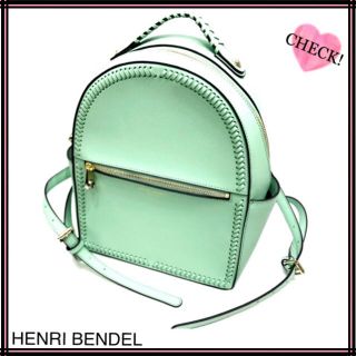 ヘンリベンデル(Henri Bendel)の超美品 HENRI BENDEL ヘンリベンデル レザーリュックサック(リュック/バックパック)