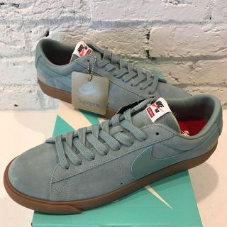 シュプリーム(Supreme)のSupreme × Nike BLAZER SB LOW GT QS(スニーカー)