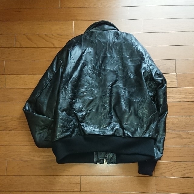 ALPHA INDUSTRIES(アルファインダストリーズ)の革ジャンM(フロリダのケネディ・スペース・センターで購入したもの) メンズのジャケット/アウター(レザージャケット)の商品写真