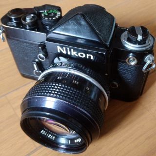 ニコン(Nikon)のニコンF2アイレベル黒　50ミリF1.4付(フィルムカメラ)