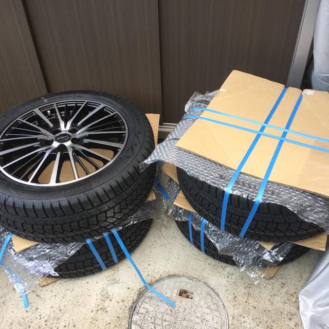 送料込！17インチ スタッドレスタイヤ ホイール 225/50R17 4本セット