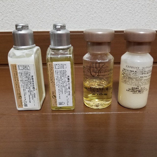 L'OCCITANE(ロクシタン)のアメニティセット インテリア/住まい/日用品の日用品/生活雑貨/旅行(旅行用品)の商品写真