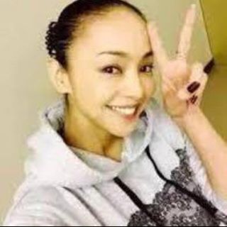 安室奈美恵さん×エゴイスト　コラボワンピース